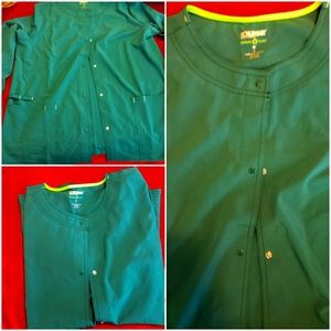 Brand  new  without  tags green